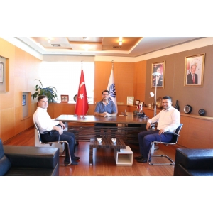 BAŞKAN AHMET CAN İHRACATCILAR BİRLİĞİ BAŞKANI HÜSEYİN MEMİŞOĞLUNU ZİYARET ETTİ