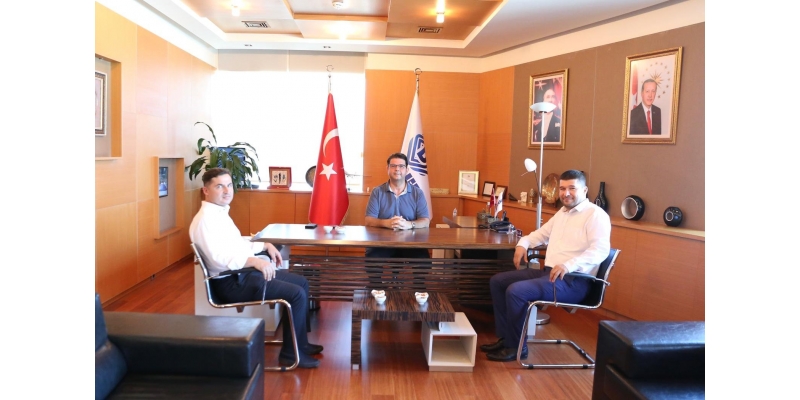 BAŞKAN AHMET CAN İHRACATCILAR BİRLİĞİ BAŞKANI HÜSEYİN MEMİŞOĞLUNU ZİYARET ETTİ