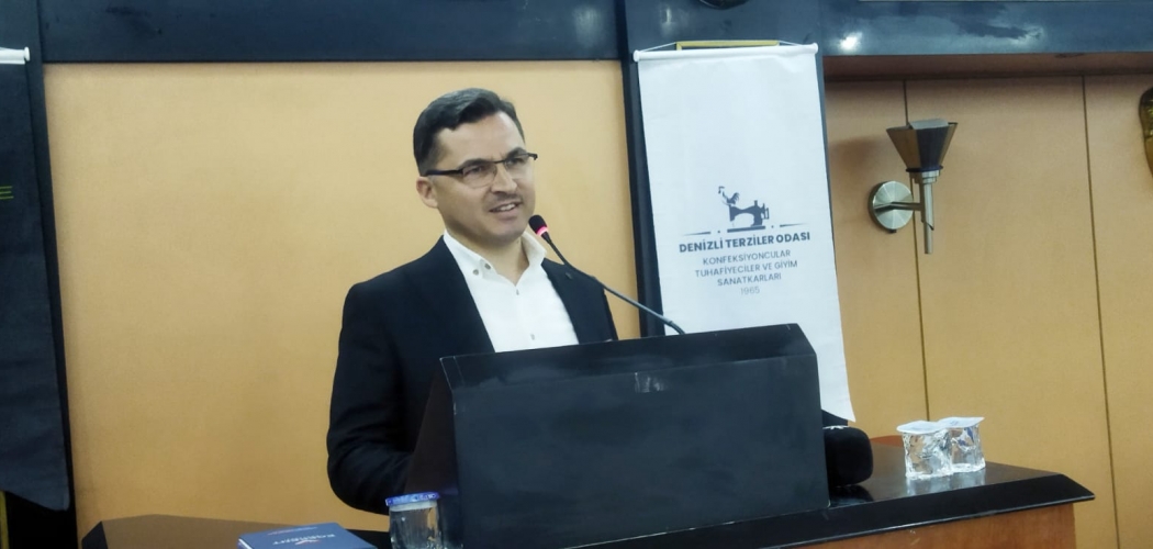 Terziler Odası Başkanı Ahmet Can öncülüğünde düzenlenen konferansta, Denizli'nin internet alışverişinde geleceği konuşuldu.